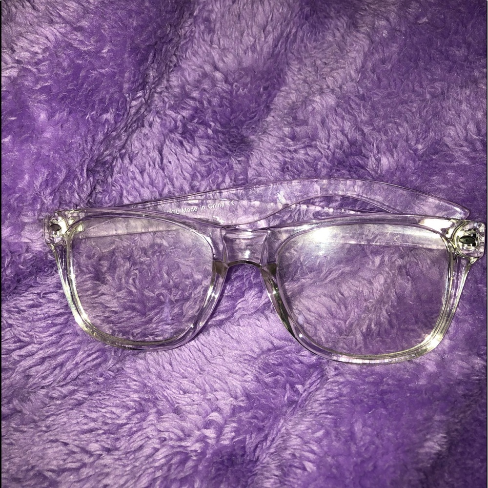 Clear style glasses